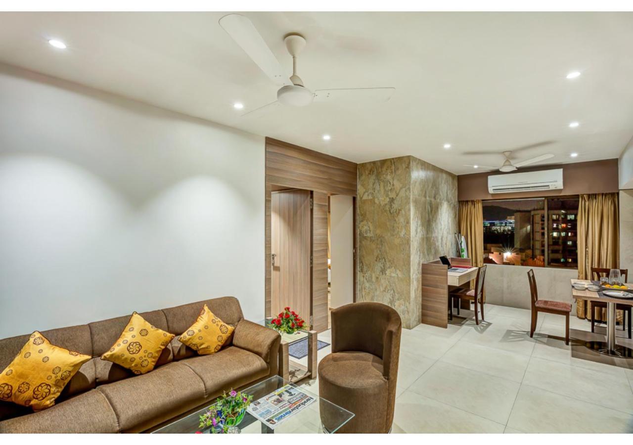 Ashok Deluxe Apartments, Marol Andheri East Mumbai  Buitenkant foto
