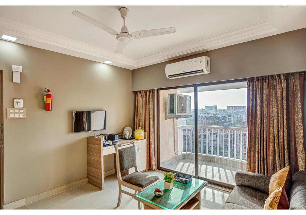 Ashok Deluxe Apartments, Marol Andheri East Mumbai  Buitenkant foto