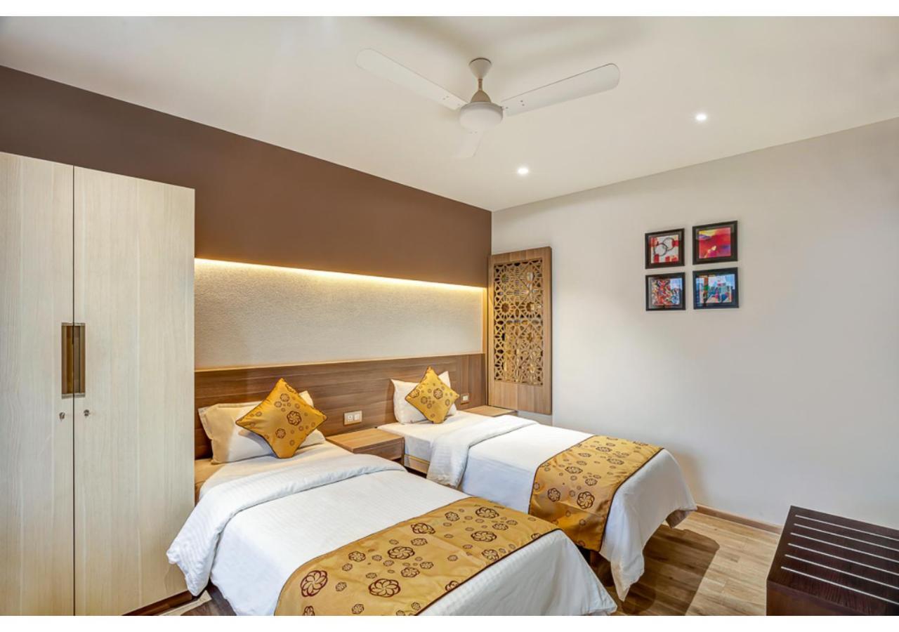 Ashok Deluxe Apartments, Marol Andheri East Mumbai  Buitenkant foto
