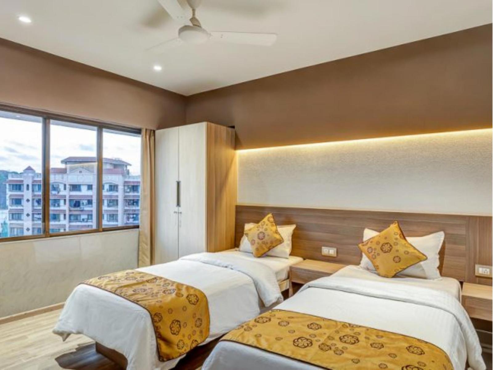 Ashok Deluxe Apartments, Marol Andheri East Mumbai  Buitenkant foto